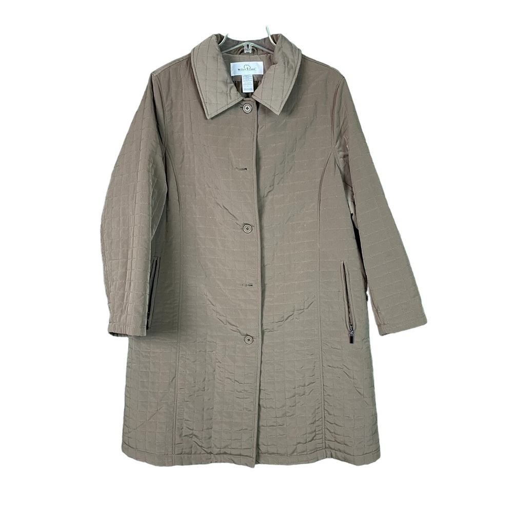 (111) Willow Lane Quilted Coat Size L